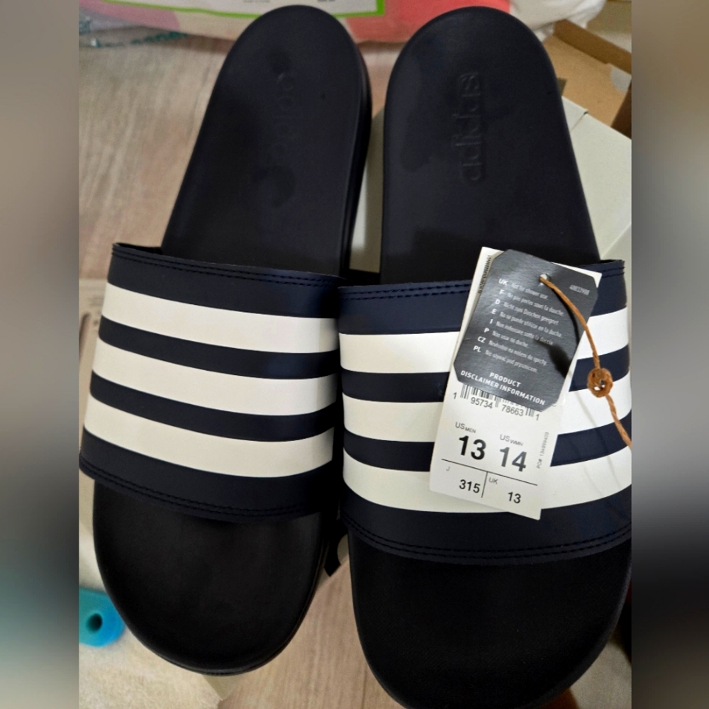 Addias men slides
